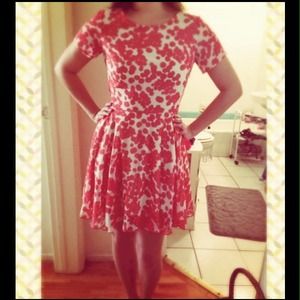 love Dresses & Skirts - SOLD ๐Fit N Flare Flirty Open Back Dress love Dresses & Skirts - SOLD ๐Fit N Flare Flirty Open Back Dress