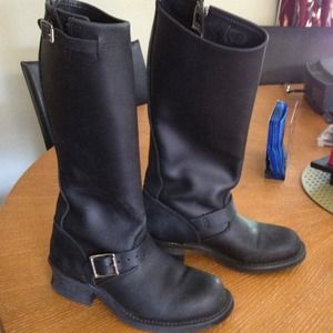 Frye blk motorcycle boots Frye blk motorcycle boots