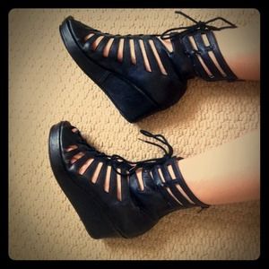 Jeffrey Campbell lace up wedge black leather Jeffrey Campbell lace up wedge black leather