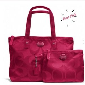 HP 3/15Gateaway Signature Nylon Packable Tote HP 3/15Gateaway Signature Nylon Packable Tote