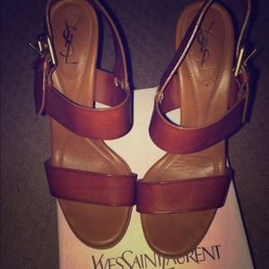 Yves St YSL Tribute Leather Sandal Heel brown 8.5 Yves St YSL Tribute Leather Sandal Heel brown 8.5