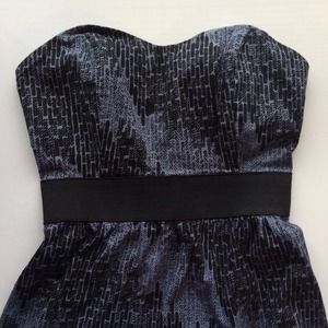 Urban Outfitters Dresses & Skirts - UO Black & Grey Strapless Dress Urban Outfitters Dresses & Skirts - UO Black & Grey Strapless Dress