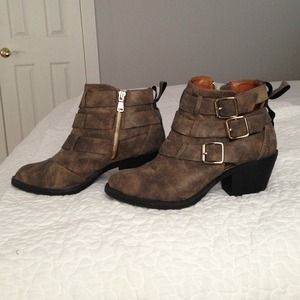 Report Shoes - ✨RESERVED✨Moto boots with gold buckles Report Shoes - ✨RESERVED✨Moto boots with gold buckles