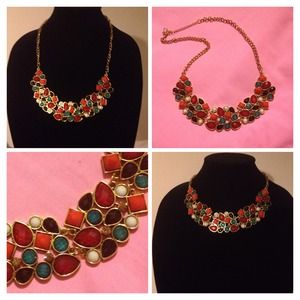 Bib colorful necklace Bib colorful necklace