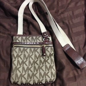 Michael Kors Crossbody Michael Kors Crossbody