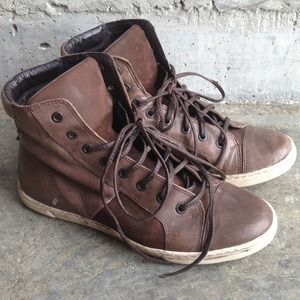 HOST PICK All Saints Leather Sneakers HOST PICK All Saints Leather Sneakers