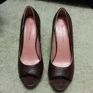 Just Fabulous deep burgundy heels Just Fabulous deep burgundy heels