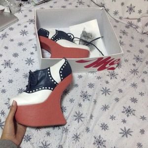 JEFFREY CAMPBELL HEELS IN THE BOX #lindyhop JEFFREY CAMPBELL HEELS IN THE BOX #lindyhop
