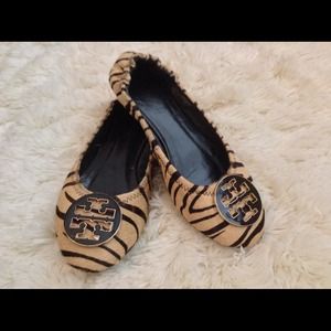 Auth Tory Burch Zebra print Reva flats Auth Tory Burch Zebra print Reva flats 