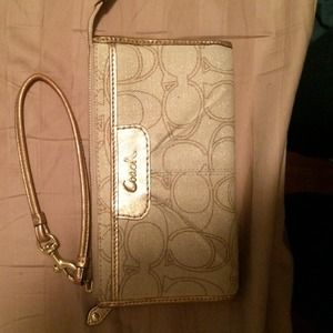 Coach Zippy Wallet Coach Zippy Wallet