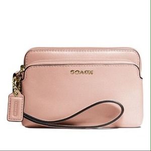 Coach Madison Double Zip Wristlet in Leather Coach Madison Double Zip Wristlet in Leather