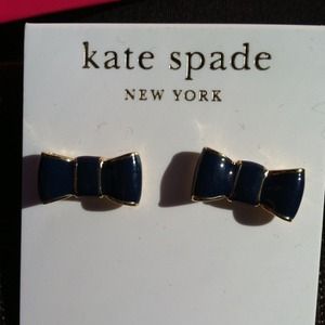 Kate spade bow earrings. Kate spade bow earrings.
