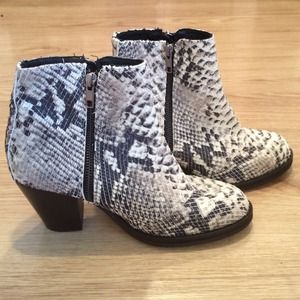 TopShop Ambush Snake Pattern Ankle Boot TopShop Ambush Snake Pattern Ankle Boot