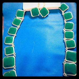 Dramatic greens necklace earring set Dramatic greens necklace earring set