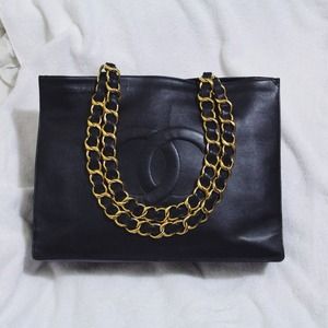 CHANEL Lambskin Tote CHANEL Lambskin Tote