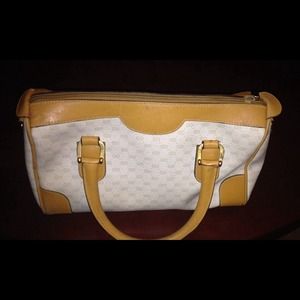  Auth. Vintage Gucci Handbag Auth. Vintage Gucci Handbag