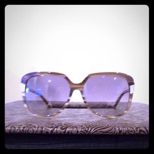 ✂️ REDUCED! Marc Jacobs Sunnies ✂️ REDUCED! Marc Jacobs Sunnies