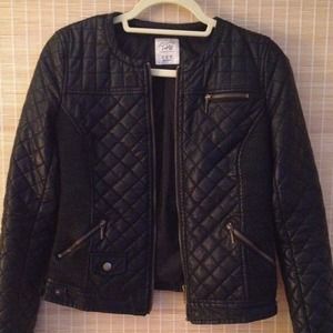Zara ladies faux leather jacket Zara ladies faux leather jacket