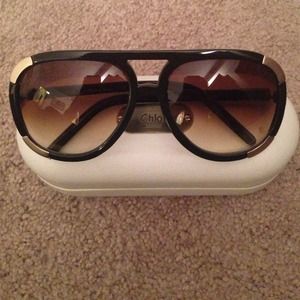 Chloe cl 2120 brown sunglasses . With box Chloe cl 2120 brown sunglasses . With box