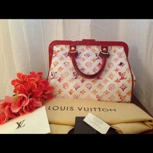 โค๏ธ๏ฏAuthentic LV Limited Edition Speedyโค๏ธ โค๏ธ๏ฏAuthentic LV Limited Edition Speedyโค๏ธ