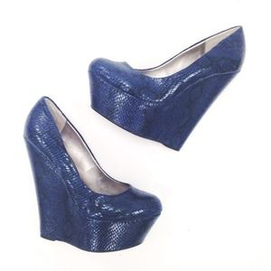 Sergio Zelcer Shoes - Navy Blue Snake Wedges Sergio Zelcer Shoes - Navy Blue Snake Wedges