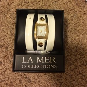 La mer wrap around watch La mer wrap around watch
