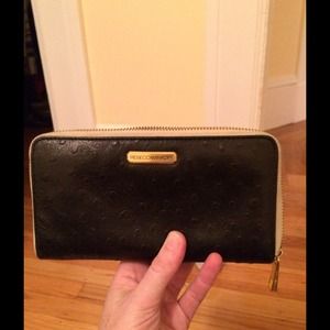 Rebecca Minkoff Large Zip Around Wallet - Navy Rebecca Minkoff Large Zip Around Wallet - Navy