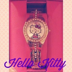 Hello Kitty Accessories - BunDLE carrier and HK watch Hello Kitty Accessories - BunDLE carrier and HK watch