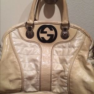 LIMITED EDITION GUCCI SNOW GLAM BAG LIMITED EDITION GUCCI SNOW GLAM BAG