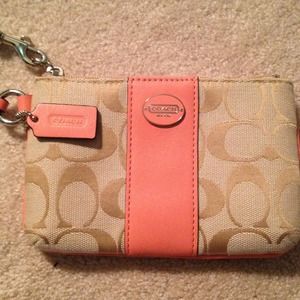 Coach legacy wristlet Coach legacy wristlet