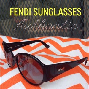 Authentic Fendi Vintage sunglasses! Authentic Fendi Vintage sunglasses!