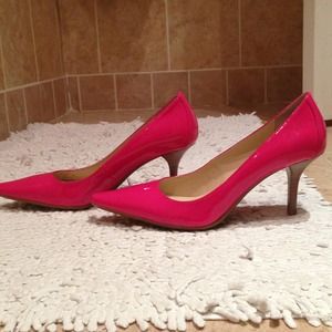 Calvin Klein Shoes - ✨BRAND NEW✨ Calvin Klein patent leather pumps Calvin Klein Shoes - ✨BRAND NEW✨ Calvin Klein patent leather pumps