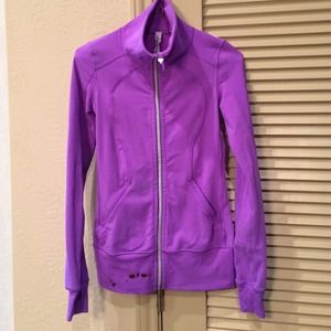 Lululemon purple forme jacket size 2 Lululemon purple forme jacket size 2
