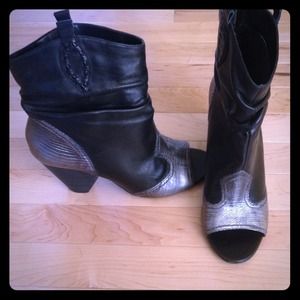 BCBC open toe wedge booties BCBC open toe wedge booties