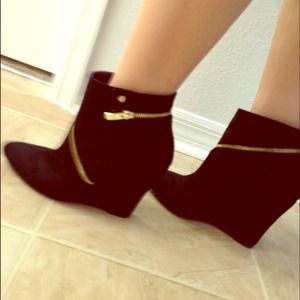 Justfab Karsey Wedge Booties Justfab Karsey Wedge Booties