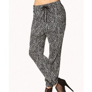 Forever 21 Slouchy Drawstring Zebra Pants Forever 21 Slouchy Drawstring Zebra Pants