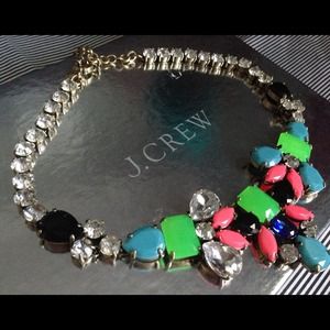 NEW $165 J CREW CRYSTAL NEON STATEMENT NECKLACE NEW $165 J CREW CRYSTAL NEON STATEMENT NECKLACE
