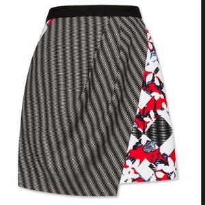  2X HP New Peter Piloto skirt in size 2 2X HP New Peter Piloto skirt in size 2