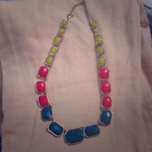 Stylish Three Tone Statement Necklace Stylish Three Tone Statement Necklace