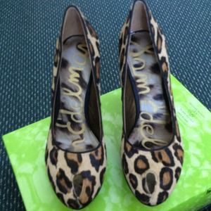 Sam Edelman leopard peep toe platform pumps! Sam Edelman leopard peep toe platform pumps!