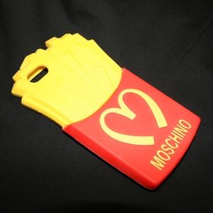 Moschino iPhone case. Moschino iPhone case.