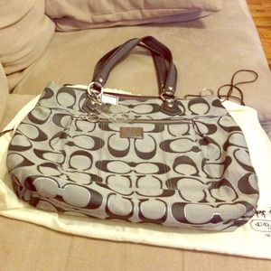 Authentic Coach Poppy Bag Authentic Coach Poppy Bag