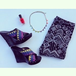 ๏HP๏DVF Diane Von Furstenberg Wedge Platform ๏HP๏DVF Diane Von Furstenberg Wedge Platform
