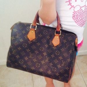 Louis Vuitton Vintage Speedy 30 - 100% Authentic Louis Vuitton Vintage Speedy 30 - 100% Authentic