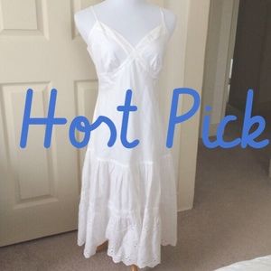 GAP Dresses & Skirts - Host Pick! - GAP White Cotton Summer Dress GAP Dresses & Skirts - Host Pick! - GAP White Cotton Summer Dress