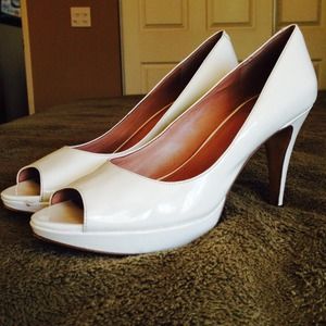 Vince Camuto White Patent Leather Heels Vince Camuto White Patent Leather Heels