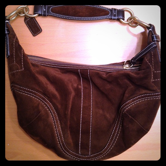 coach hobo suede