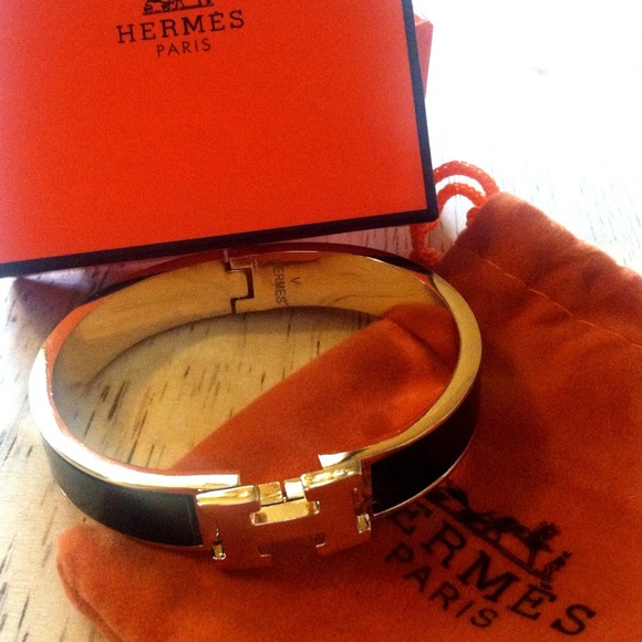 hermes Jewelry - NIB HERMES H BLACK ENAMEL CLIC CLAC BRACELET 2 hermes Jewelry - NIB HERMES H BLACK ENAMEL CLIC CLAC BRACELET 2