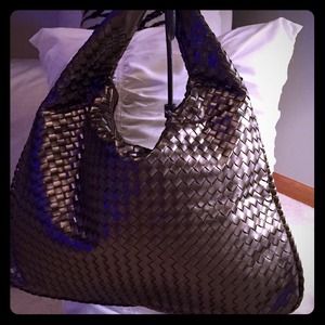 COS Handbags - Reduced! Silver, copper, or dark grey handbag. COS Handbags - Reduced! Silver, copper, or dark grey handbag.