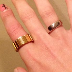 Jewelmint Jewelry - Jewelmint Gold & Silver Rings *new* Jewelmint Jewelry - Jewelmint Gold & Silver Rings *new*